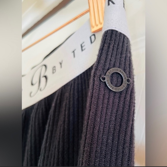 Ted Baker Black Ribbed Loungewear Trousers Pants US4 UK8 EUR36 - Picture 5 of 9